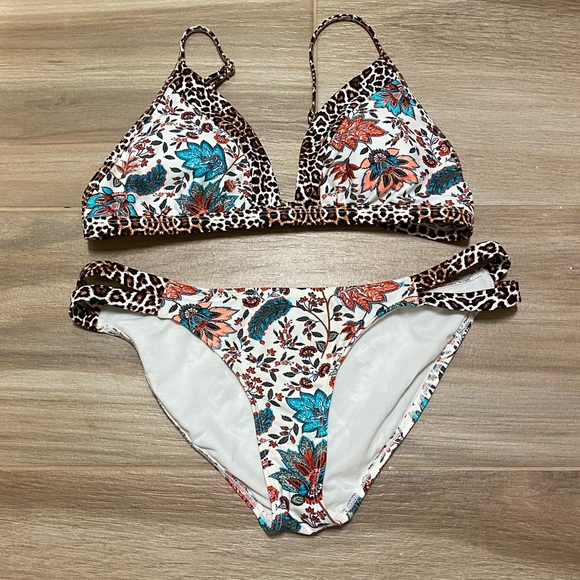 Eidon floral bikini leopard trim - Picture 1 of 3